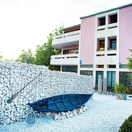 アパート Silver Tree スプリト